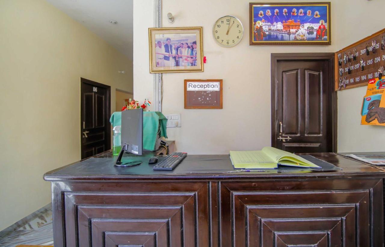 Collection O 81098 Hotel Royal Panjab Bijnaur Dış mekan fotoğraf