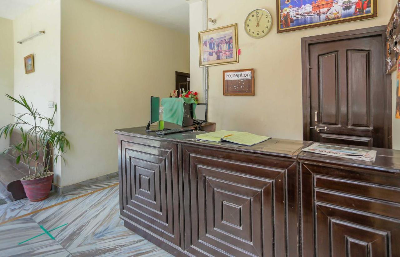 Collection O 81098 Hotel Royal Panjab Bijnaur Dış mekan fotoğraf
