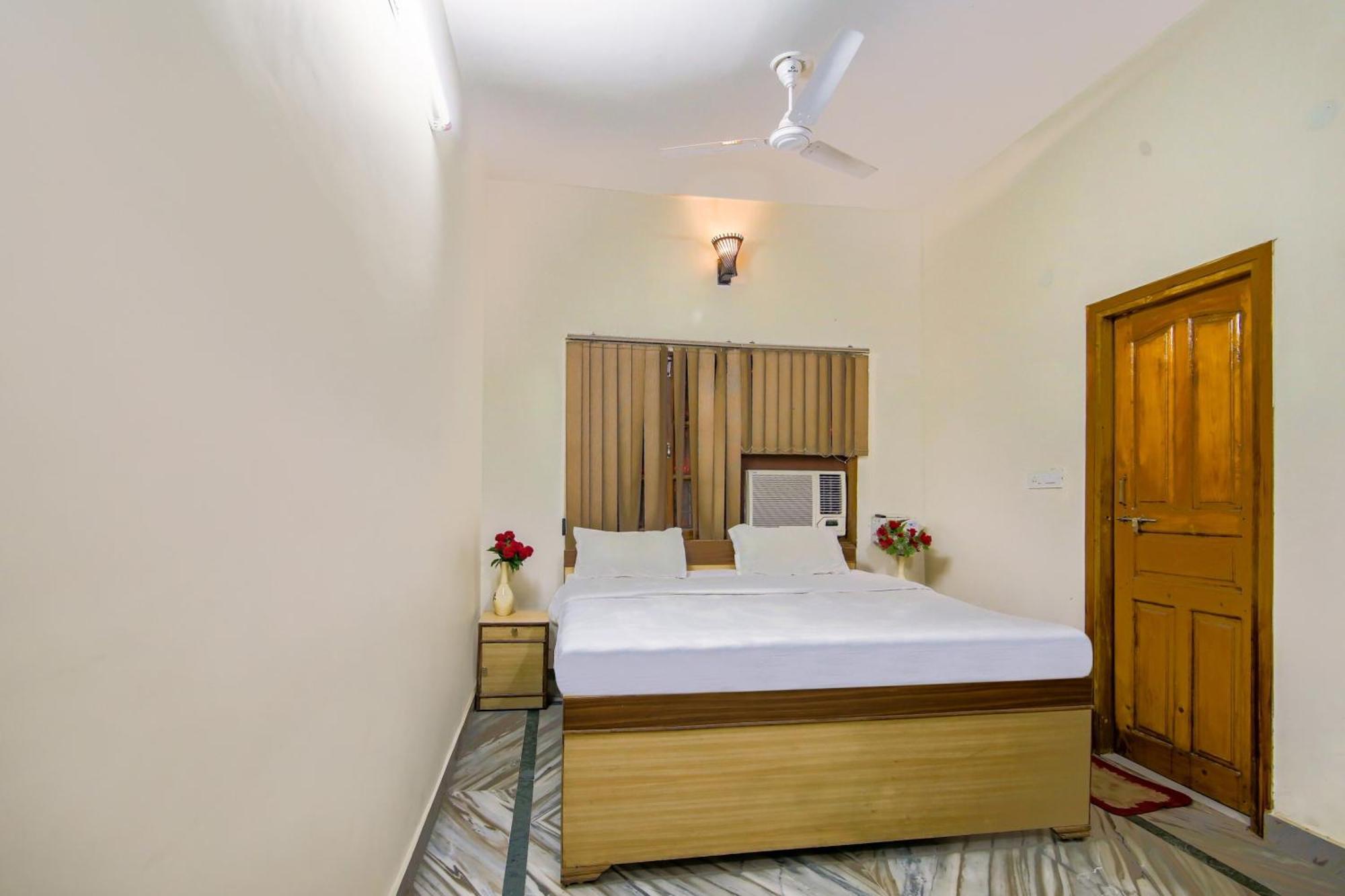 Collection O 81098 Hotel Royal Panjab Bijnaur Dış mekan fotoğraf
