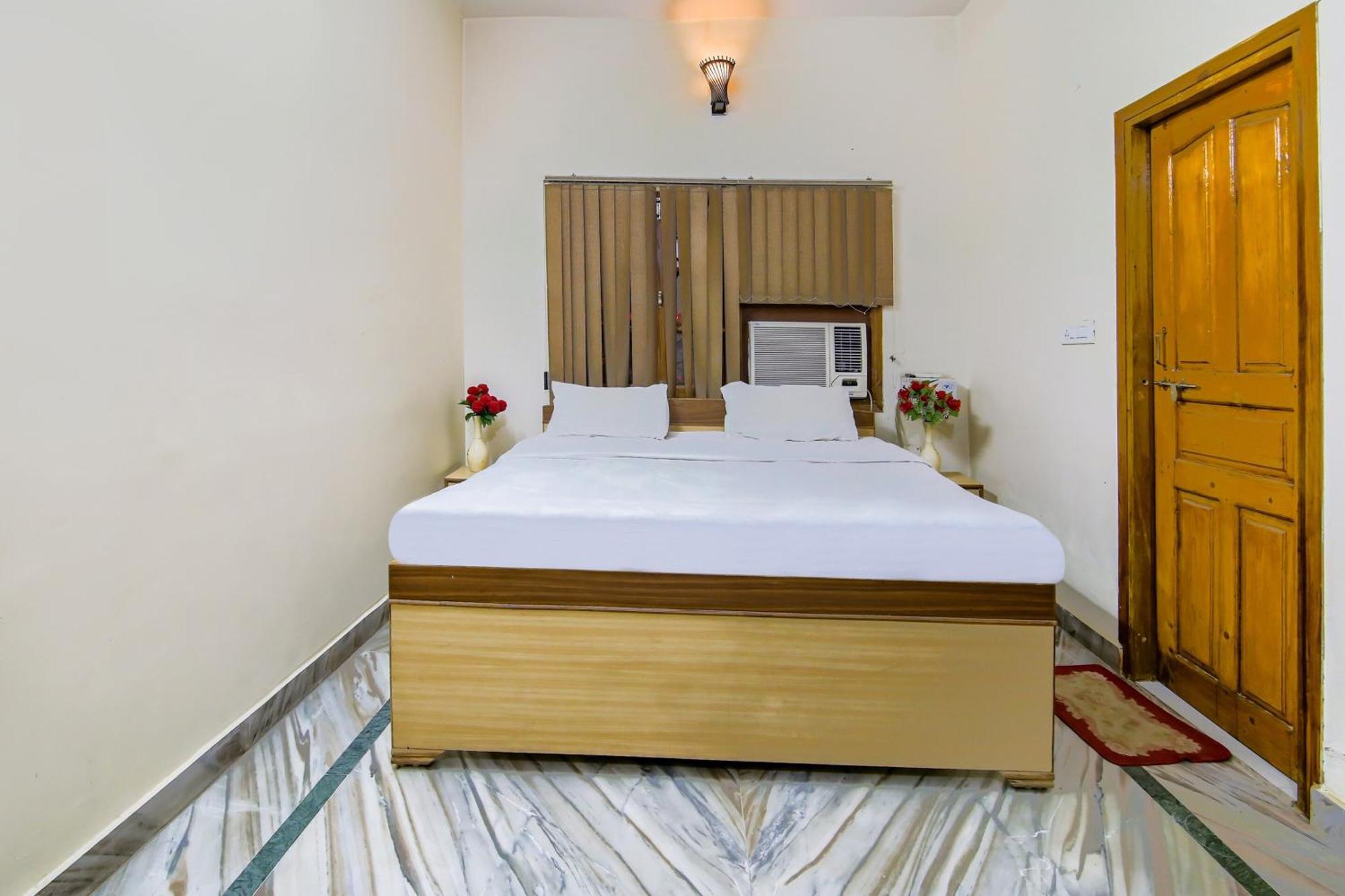 Collection O 81098 Hotel Royal Panjab Bijnaur Dış mekan fotoğraf