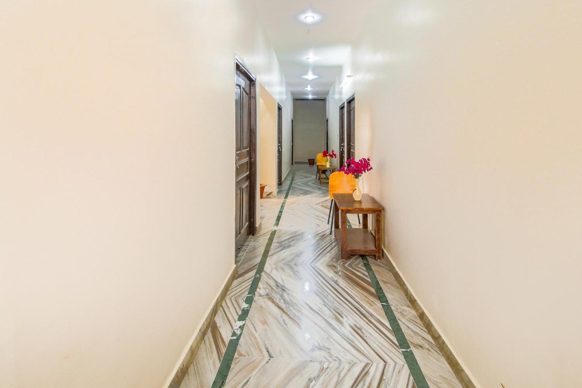 Collection O 81098 Hotel Royal Panjab Bijnaur Dış mekan fotoğraf