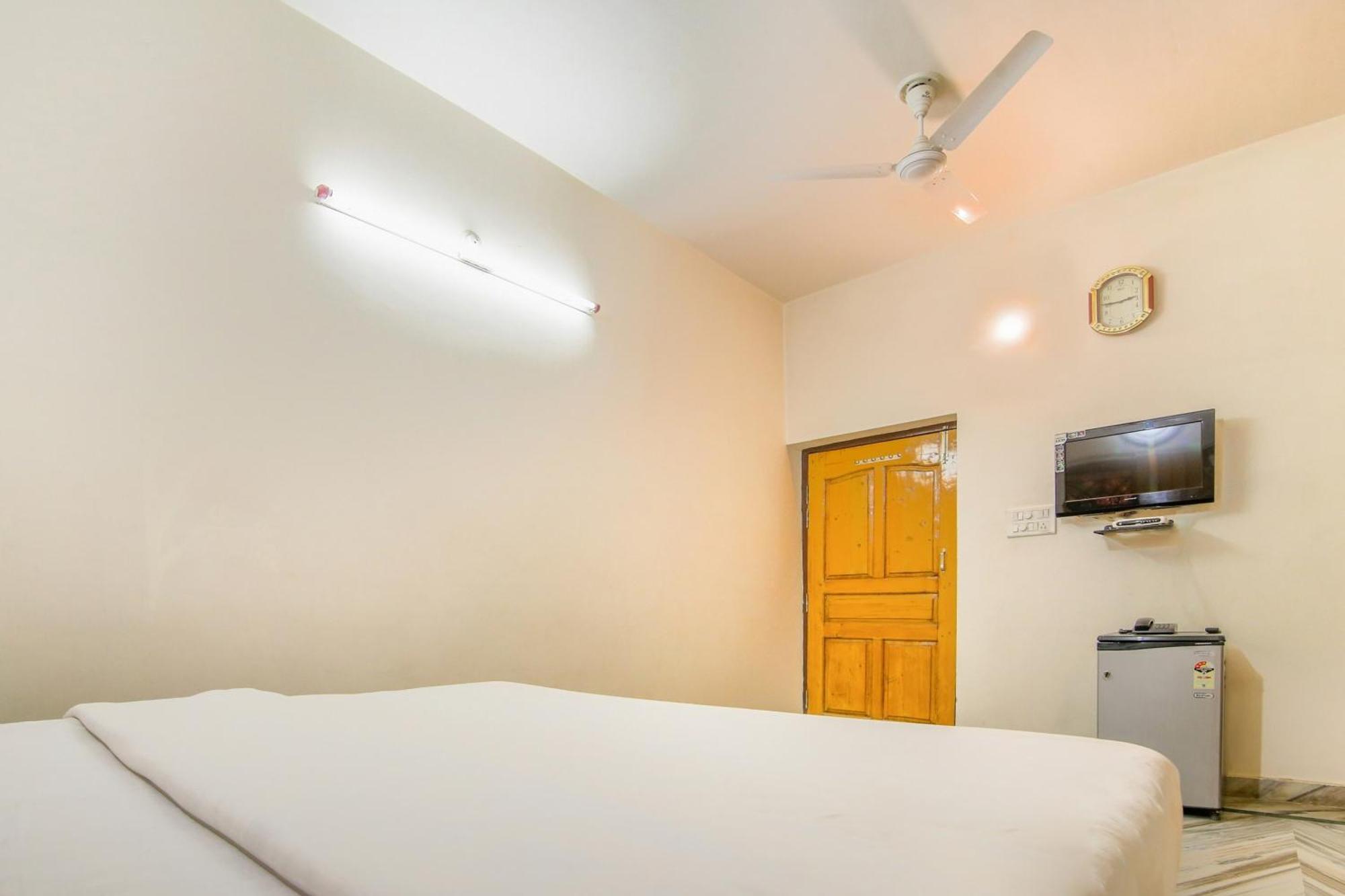 Collection O 81098 Hotel Royal Panjab Bijnaur Dış mekan fotoğraf